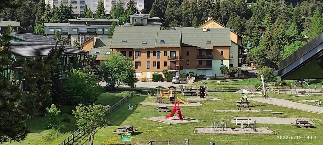 Apt Confortable Au Pied Des Pistes Et De La Foret Bolquere Pyrenees 2000 Екстериор снимка